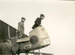 Photo du lieutenant Jean Mutel sur un Farman pendant la guerre 1914-1018