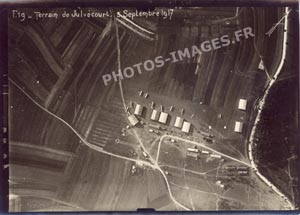 Vue verticale du terrain d'aviation de Julvécourt en 1917