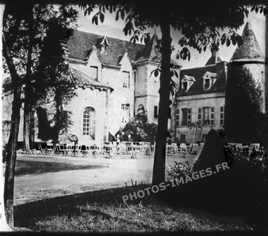 Le Château St-Jean à Monluçon en 1947