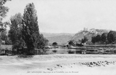 Le barrage et la citadelle vus de Micaud