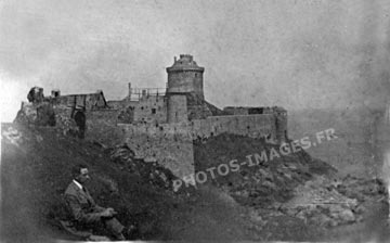 Photo ancienne du Fort Lalatte en 1927