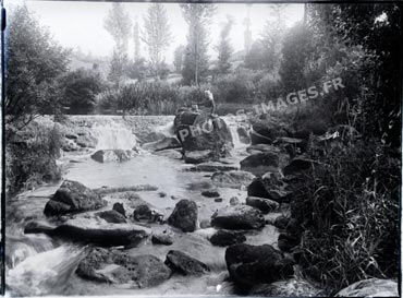 Le ru de Ternet, photo ancienne de 1911