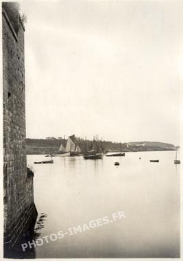 Vue ancienne du port de Concarneau en 1923