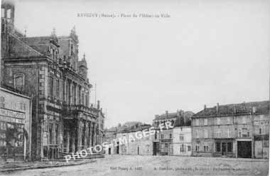 Photo ancienne de l'Hôtel de Ville de Revigny en 1900
