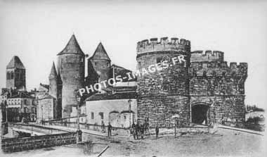 Photo ancienne de la Porte des Allemands à Metz en ancienne carte postale de 1900