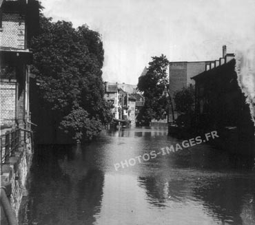 Strasbourg, La Petite France et un canal