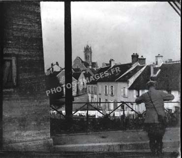 ruelle et château fort à Troyes en 1910