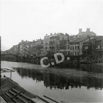 Photo ancienne de Verdun sur la Meuse et la cathédrale en fond