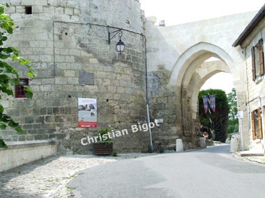 L'actuelle Porte de Soisson à Coucy-le-Ch&acirc;teau-Auffrique