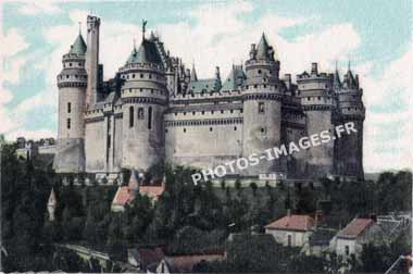 Ancienne photo du château de Pierrefonds vu depuis la route de Villers-Cotterets