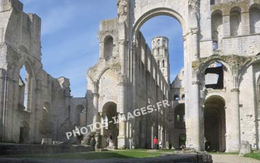 La nef de Notre-Dame en photo récente