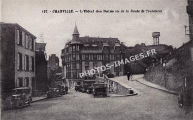 Carte postale ancienne de 1920 montrant l'hôtel des Bains route de Coutances