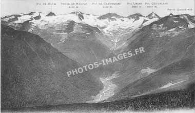 Ancienne photo de la vallée du Lys sur une carte postale de 1950