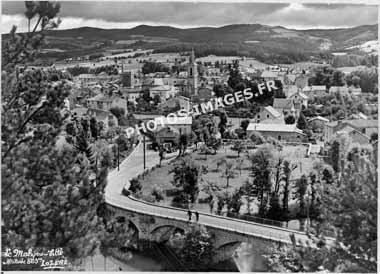 Ancienne carte postale du Malzieu-Ville en 1950