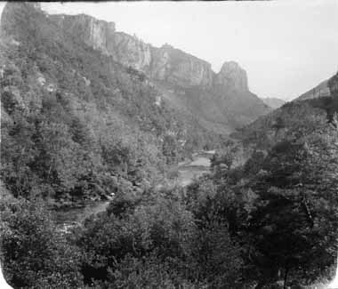 Ancienne photo des gorges du Tarn de 1947