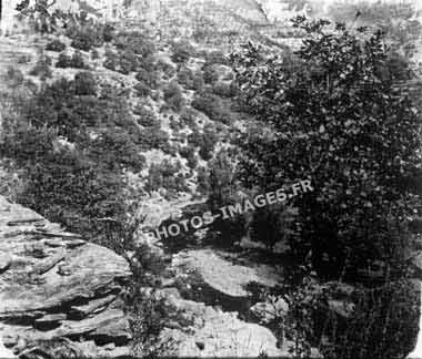 Ancienne photo du Pas-de Souci dans les gorges du Tarn en 1947