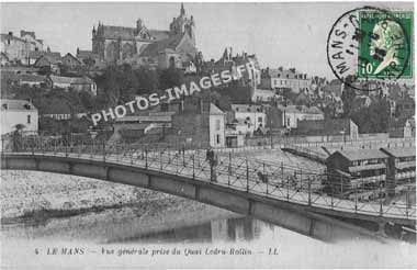 Ancienne photo de la passerelle et la cathédrale au Mans