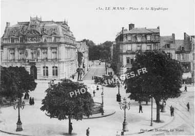 Ancienne photo de la place de la République au Mans