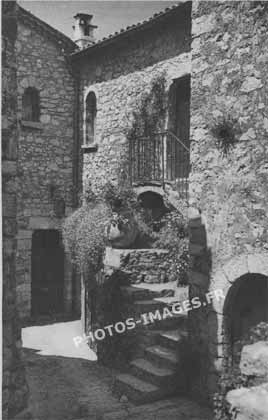 Photo ancienne du château du Prince de Suède en carte postale de 1930