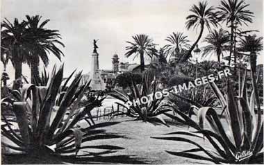 Ancienne carte postale des jardins de Nice en vieille photo prise en 1930