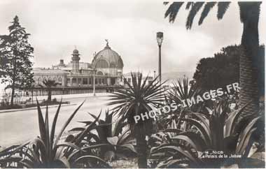 L'ancien Palais de la Jetée de Nice sur une vieille photo prise en 1930