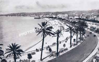 Photo ancienne de la Baie des Anges à Nice en carte postale de 1920