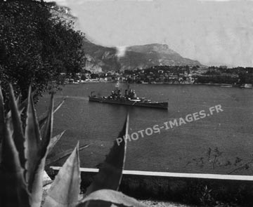 Photo ancienne de 1947 de la baie de Villefranche-sur-Mer