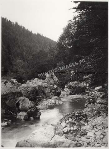 photo ancienne du torrent de la vallée de la Gresse