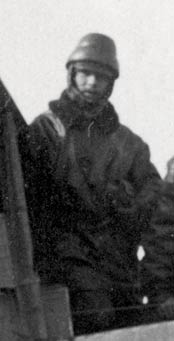 Photo du lieutenant Jacques Libman coiffé du casque typique des aviateurs de 14-18 WW1