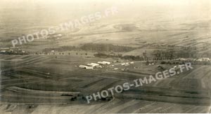 Photo aérienne du terrain d'aviation de Julvécourt pendant la guerre 14-18